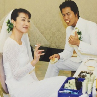 高島礼子に関係者が離婚のすすめ! 高知東生容疑者は自宅でも薬物使用か