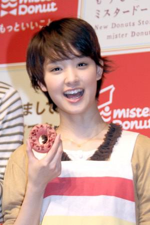 「ショートカットが似合う芸能人10」3位波瑠より上の意外な1位って？