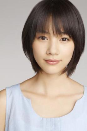 「ショートカットが似合う芸能人10」3位波瑠より上の意外な1位って？