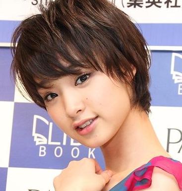 「ショートカットが似合う芸能人10」3位波瑠より上の意外な1位って？