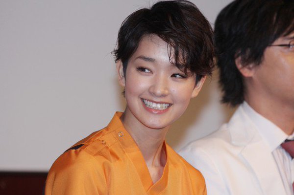 「ショートカットが似合う芸能人10」3位波瑠より上の意外な1位って？