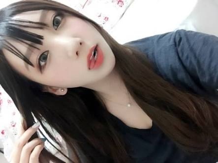 ざわちん、浜崎あゆみCDジャケットを完コピ