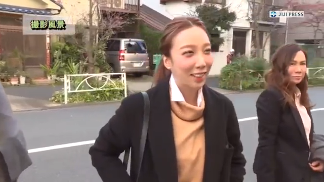 ざわちん、浜崎あゆみCDジャケットを完コピ