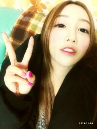 ざわちん、浜崎あゆみCDジャケットを完コピ