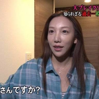 ざわちん、浜崎あゆみCDジャケットを完コピ