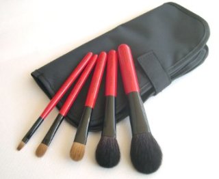 自分では買わないけど貰ったら使ってみたいもの