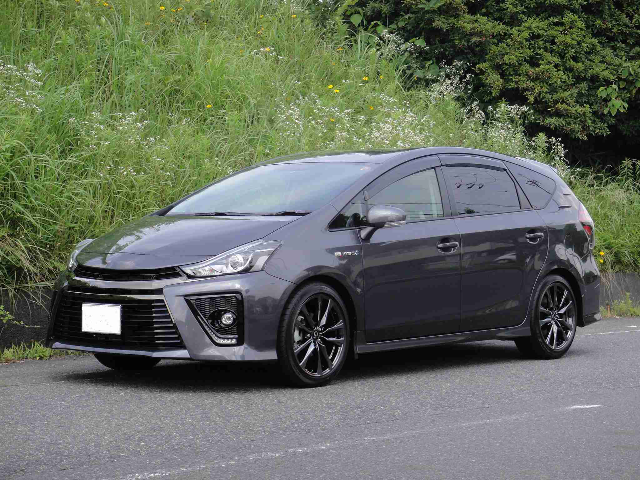 あなたの家の愛車は?(家族四人以上)