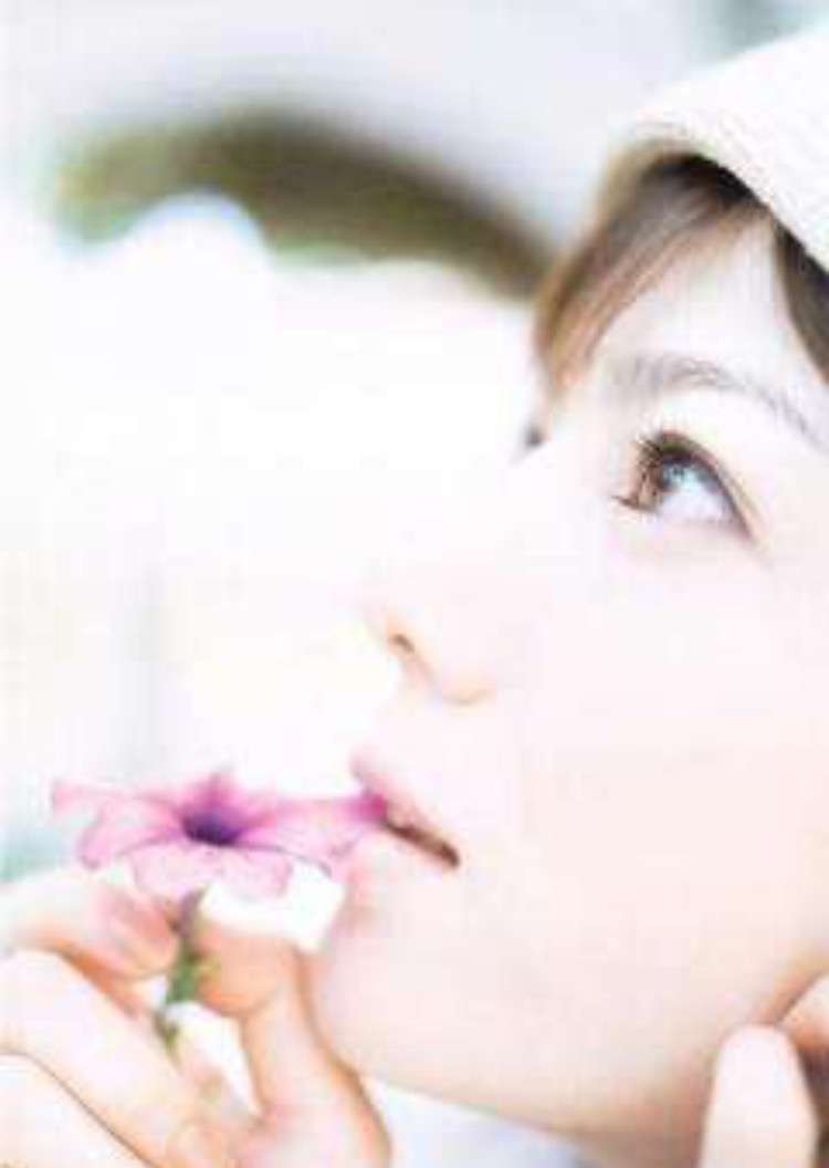 横顔が綺麗な芸能人の画像を貼るトピ