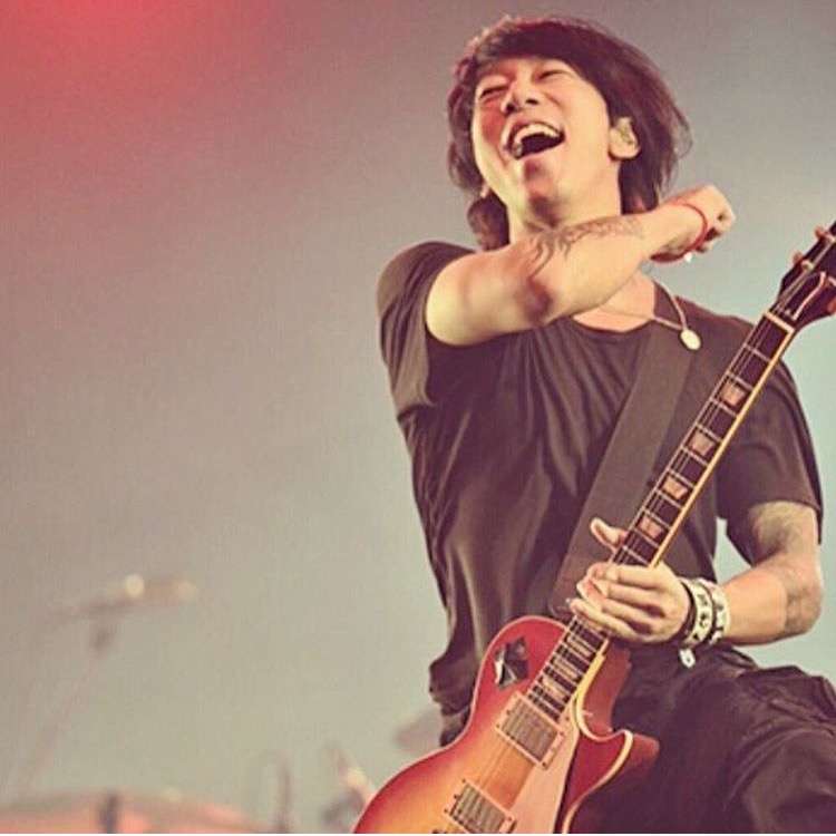 好きな男性アーティストは?