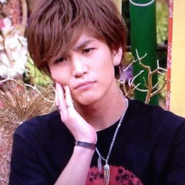好きな男性アーティストは?