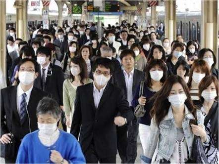 日本の入社式は気持ち悪い？「同じ髪型、靴、スーツを揃え、個性がなくなっている」