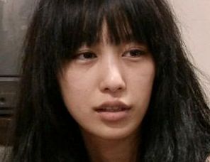 中島美嘉、オフの日でもアイメイクは手を抜かず