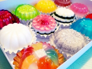 可愛い、綺麗なお菓子の画像