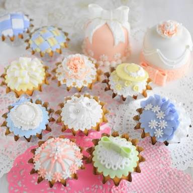 可愛い、綺麗なお菓子の画像
