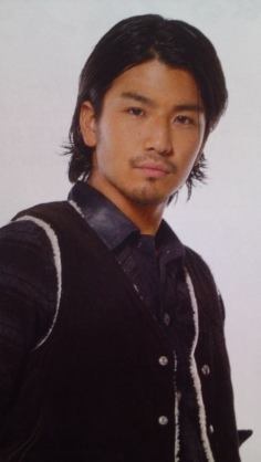 髪型で今のイメージと違って見える有名人画像