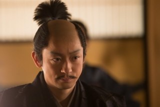 髪型で今のイメージと違って見える有名人画像