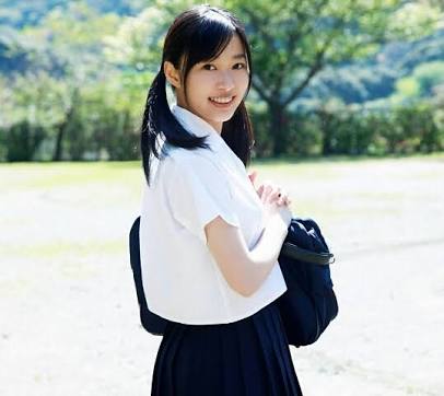 指原莉乃　前田敦子のジャケ写を真似るも「霊が映ってますよ！」