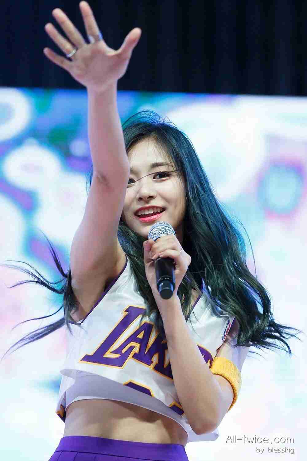 可愛いと思う女性アイドルの画像を貼るトピ