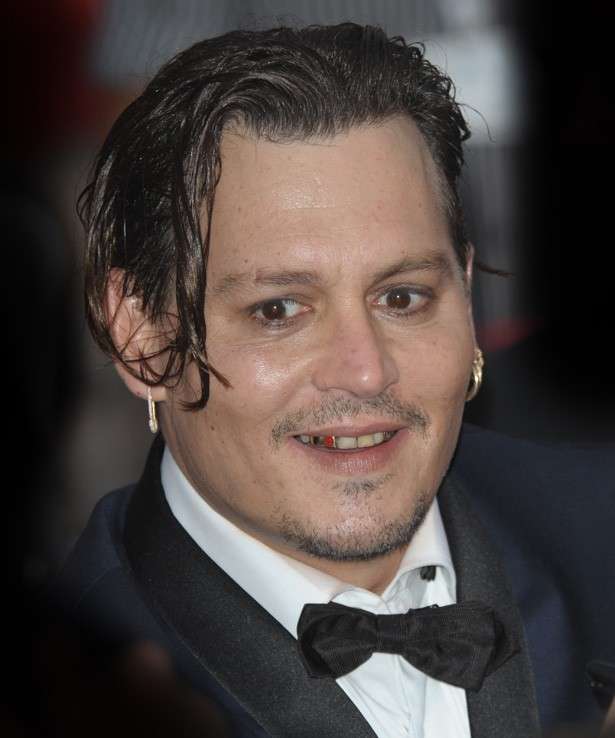 ジョニー・デップの妻アンバー・ハード、生活費要求取り下げ宣言で大炎上!