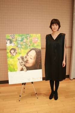 ワンピース姿の芸能人の画像を貼るトピ