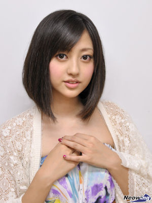 菊地亜美が助っ人激似と話題、DeNAエリアンに「お兄ちゃん調子どう？」。