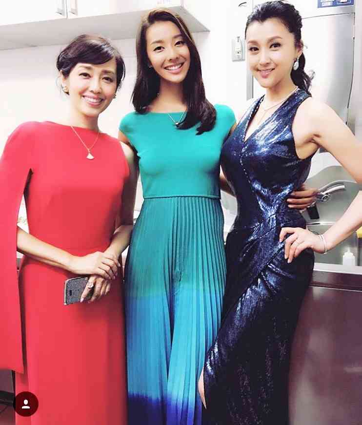 すみれ&藤原紀香&早見優、熊本支援チャリティーで豪華3ショット