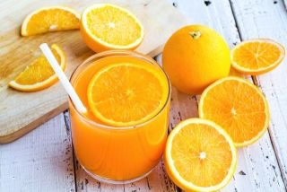 冷たい飲み物の画像を貼って涼みましょう