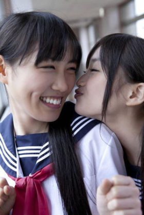 芸能人の仲間はずれの画像