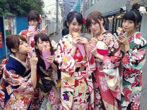 芸能人の仲間はずれの画像