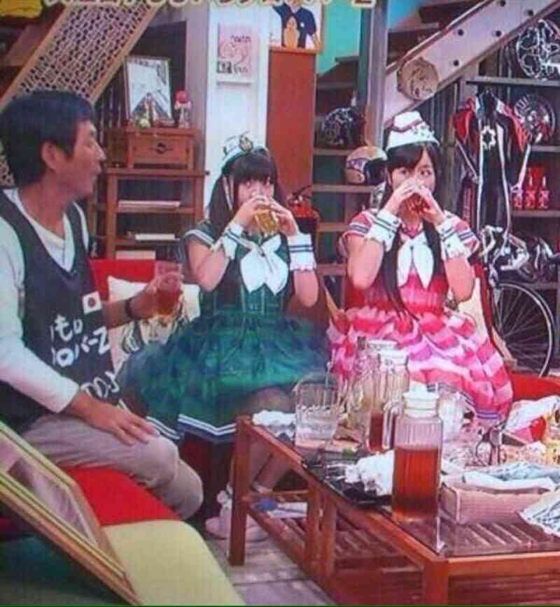 芸能人の仲間はずれの画像