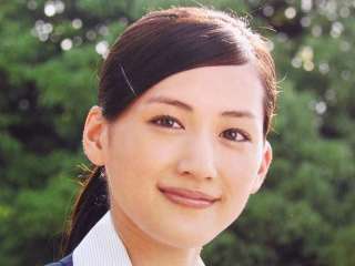 おでこを出している芸能人の画像を貼るトピ