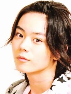 おでこを出している芸能人の画像を貼るトピ