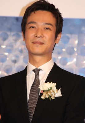 おでこを出している芸能人の画像を貼るトピ