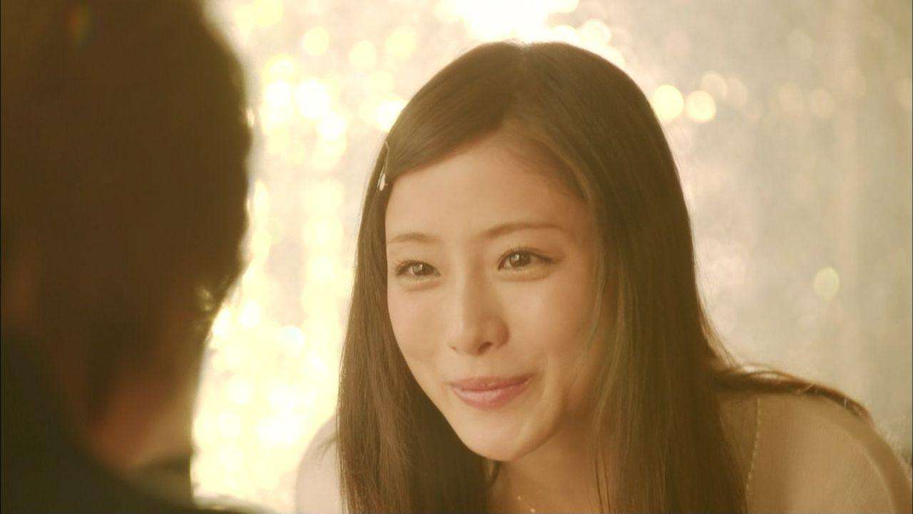 おでこを出している芸能人の画像を貼るトピ