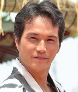 おでこを出している芸能人の画像を貼るトピ