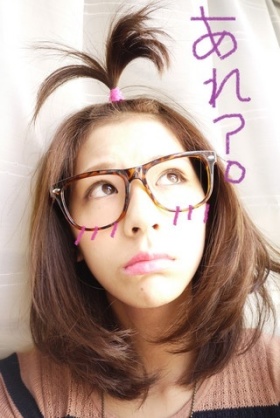 おでこを出している芸能人の画像を貼るトピ