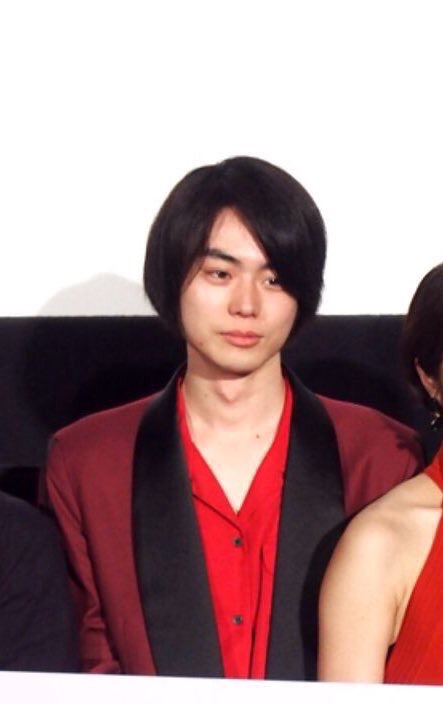 男性芸能人の髪型、似合っていたら+を押すトピ