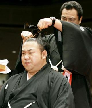 【訃報】元横綱千代の富士の九重親方が死去　61歳