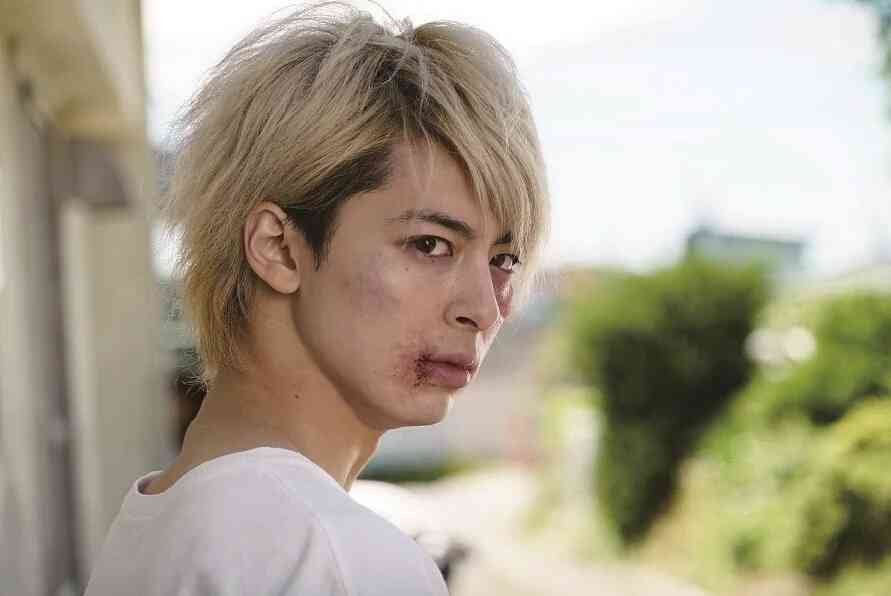 真剣佑、ビバリーヒルズで過ごした高校時代明かす 共演者驚きの華やかエピソード