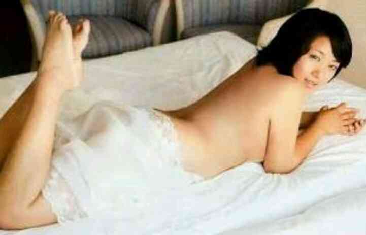 【微閲覧注意】中島知子、44歳のボンデージ写真集がお父さん世代に好評