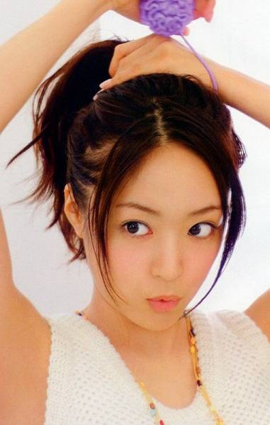 ポニーテールが似合う芸能人の画像を貼るトピ