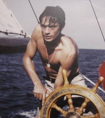 【今日は海の日】海と有名人の画像を貼るトピ