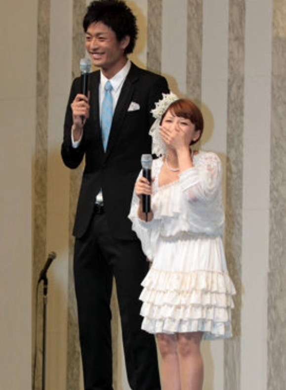 ひたすら芸能人同士の夫婦を上げてくトピ