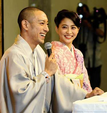 ひたすら芸能人同士の夫婦を上げてくトピ