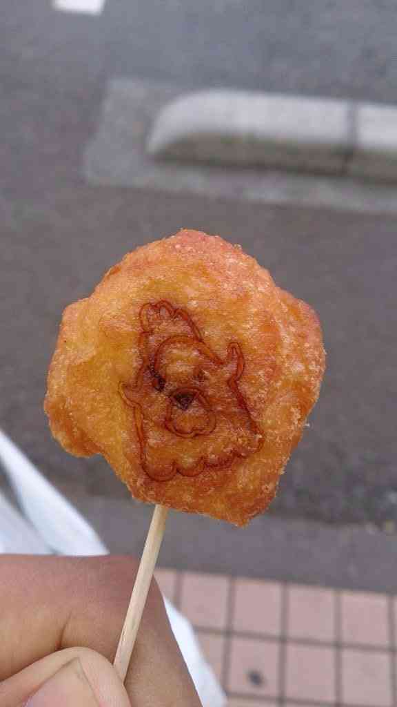 お腹が空いたからコンビニ行くけど、何か欲しいものある？