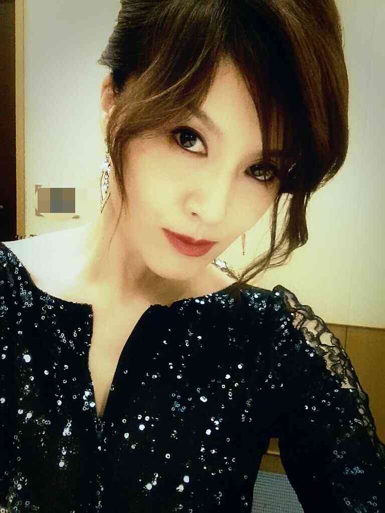 藤原紀香、短冊に書いた「愛之助ラブ」「梨園の妻アピール」が恥ずかしすぎる！