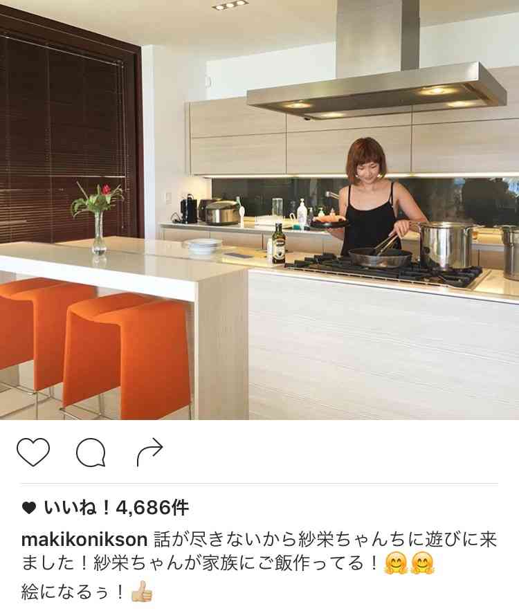 紗栄子の美ヒップに釘付け！ビキニ姿でヘルシーボディ開放