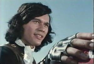 今あなたの隣に誰でも来てくれるとしたら誰を呼ぶ？