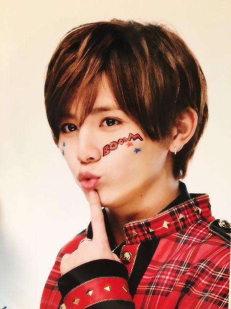 今あなたの隣に誰でも来てくれるとしたら誰を呼ぶ？