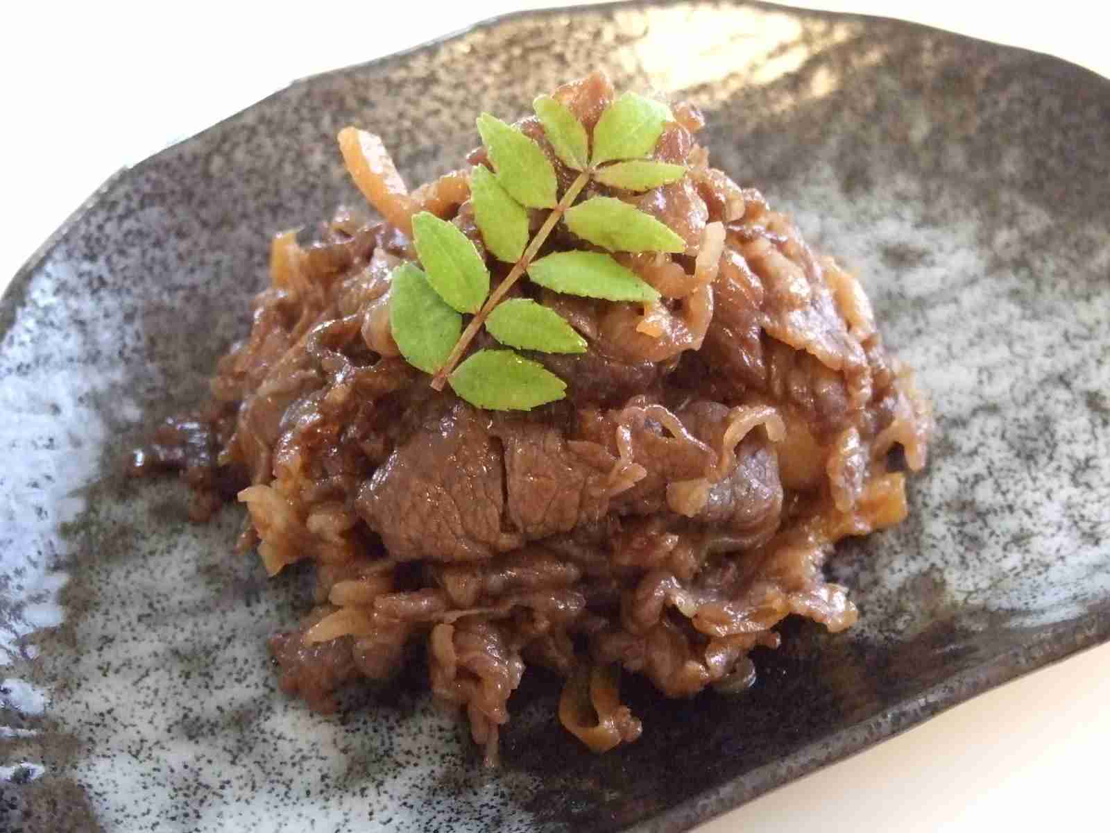 子供の頃から家にある定番の食べ物は？